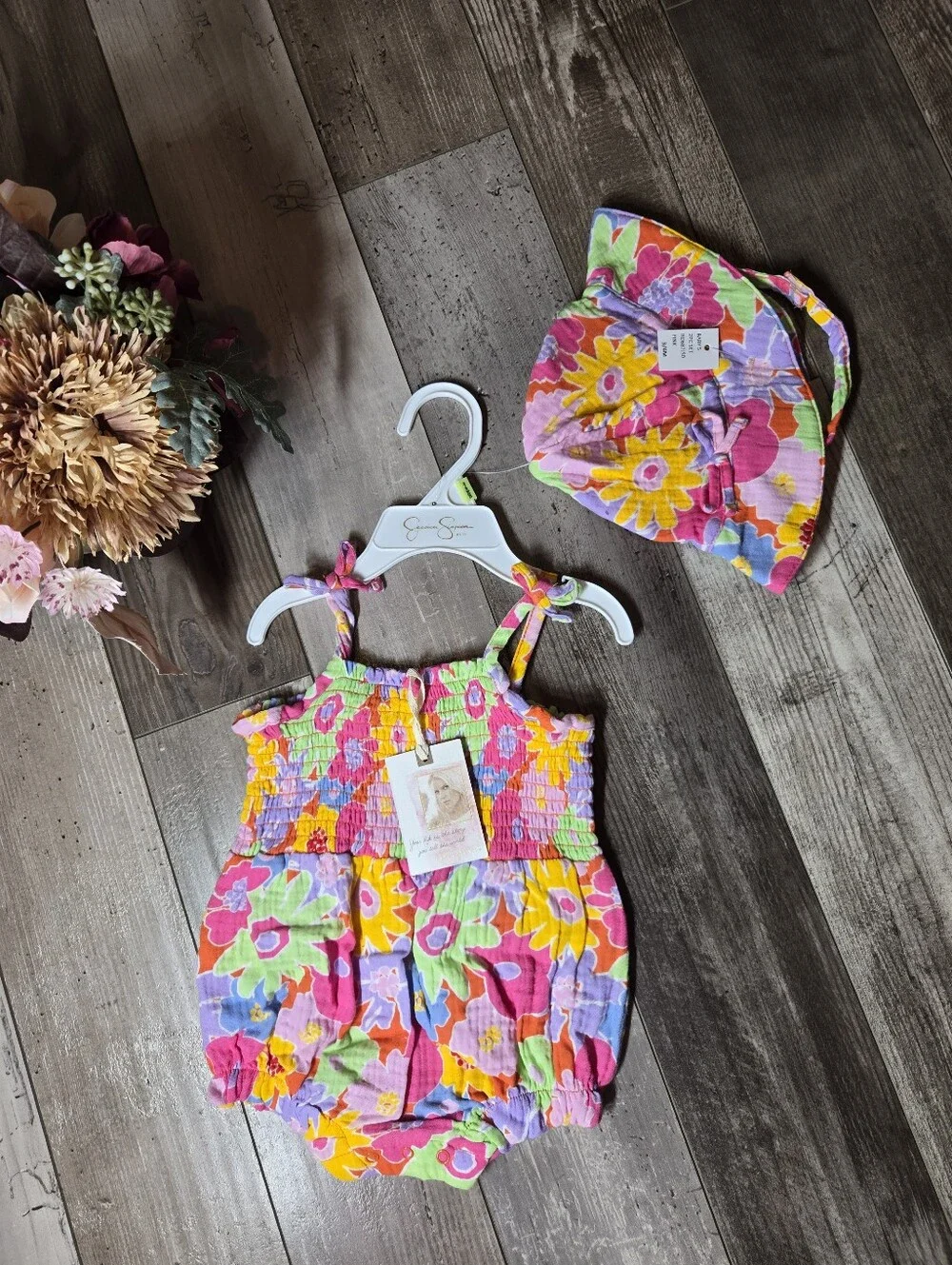 NWT Jessica Simpson Pink Purple Multicolor Floral Romper & Hat Set 3–6M